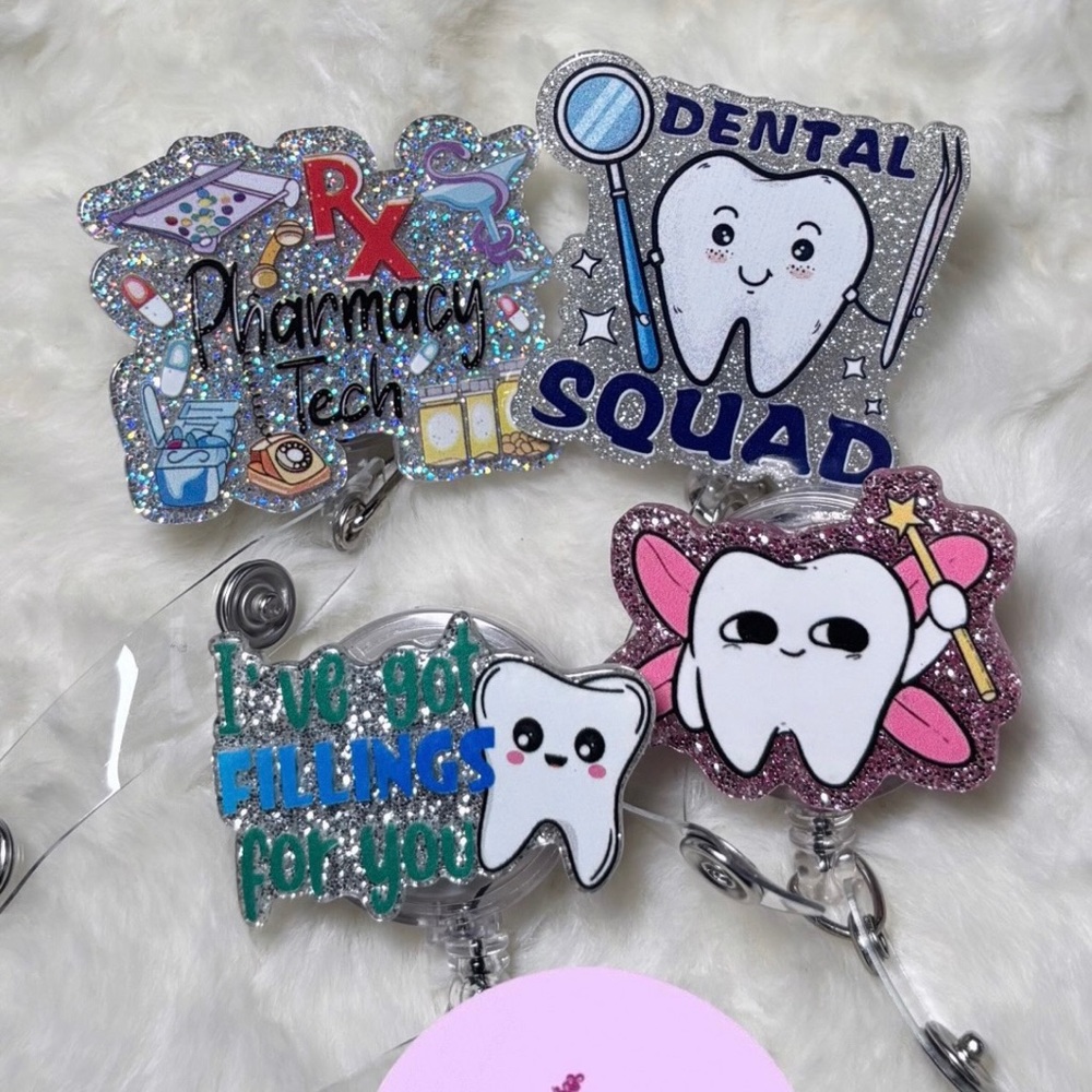 Badge reels